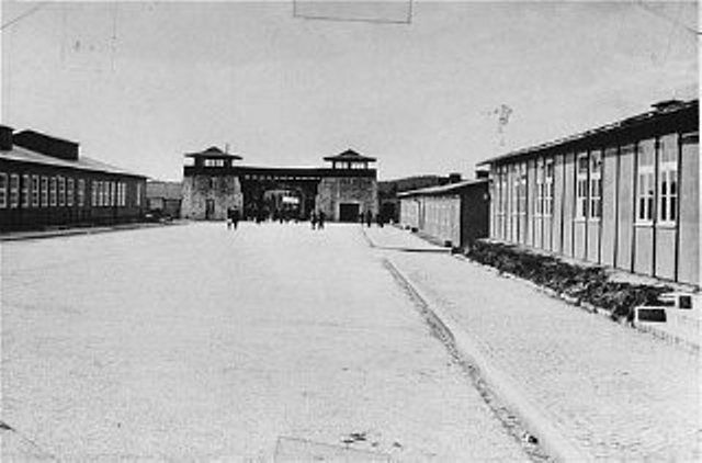 Mauthausen Apelplatz